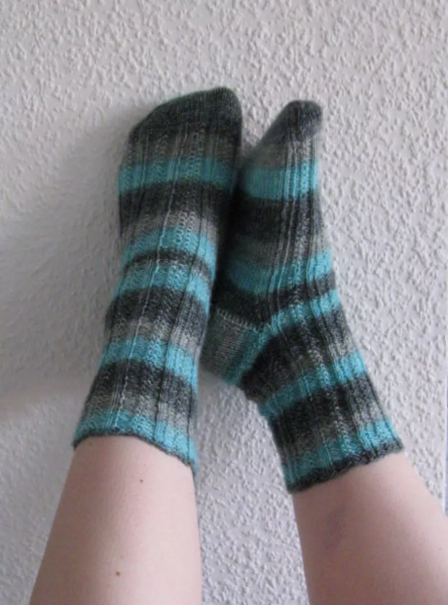Ribbed Moss Ripple Socks